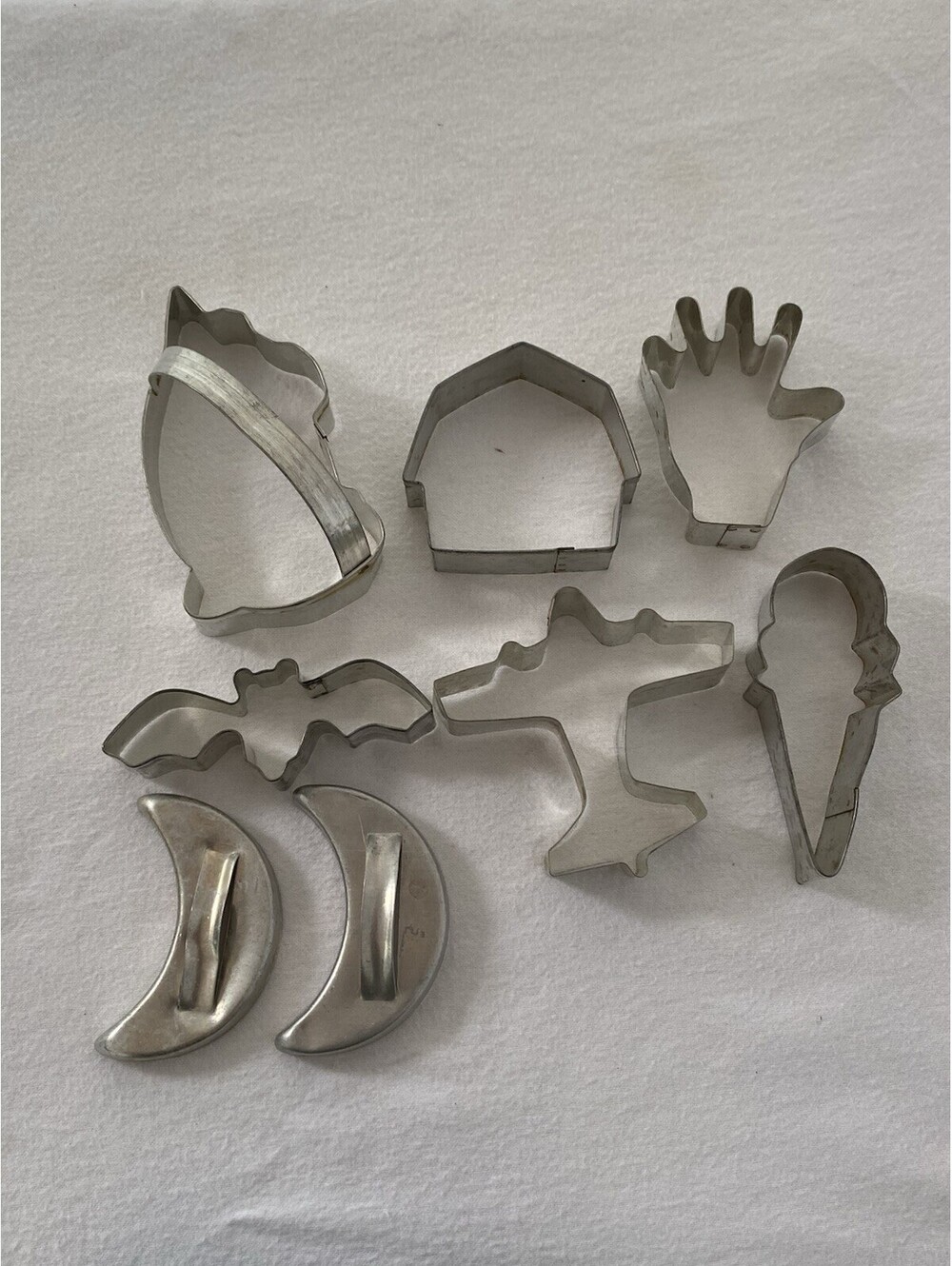 Lot Of 8 -  Metal/Aluminum Cookie Cutters Plane, House, Hand, Ice Cream, Moon